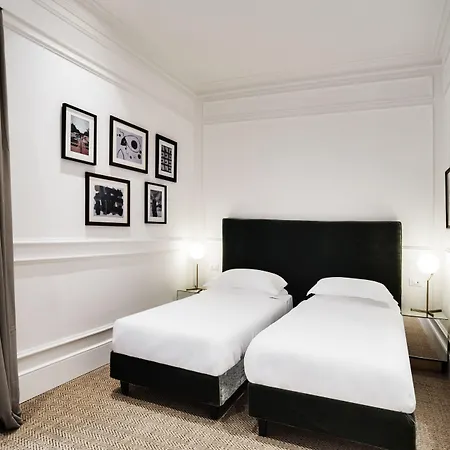 The Shire Hotel Roma