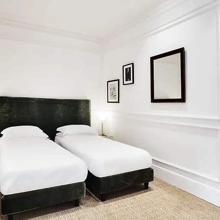 Hotell The Shire Rom