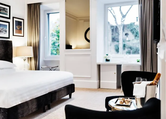 Szálloda The Shire Róma